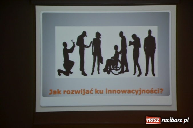 Zdjęcie w galerii na portalu naszraciborz.pl: Światowy Tydzień Przedsiębiorczości ruszył na Zamku Piastowskim  wiadomości z regionu