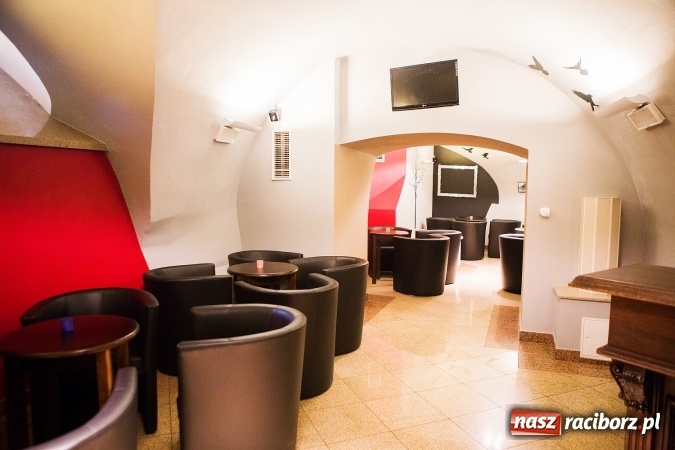 Zdjęcie w galerii na portalu naszraciborz.pl: Pub Zamkowy – niebanalny wieczór w klimatycznym wnętrzu wiadomości z regionu