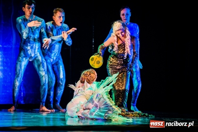 Zdjęcie w galerii na portalu naszraciborz.pl: Hydrokosmos na podstawie Małej syrenki w Raciborskim Centrum Kultury wiadomości z regionu