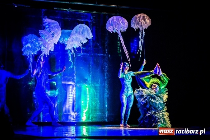 Zdjęcie w galerii na portalu naszraciborz.pl: Hydrokosmos na podstawie Małej syrenki w Raciborskim Centrum Kultury wiadomości z regionu