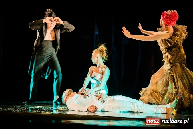 Zdjęcie w galerii na portalu naszraciborz.pl: Hydrokosmos na podstawie Małej syrenki w Raciborskim Centrum Kultury wiadomości z regionu