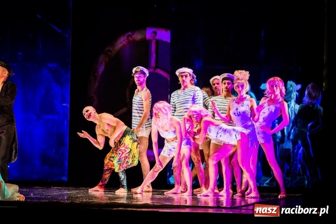 Zdjęcie w galerii na portalu naszraciborz.pl: Hydrokosmos na podstawie Małej syrenki w Raciborskim Centrum Kultury wiadomości z regionu