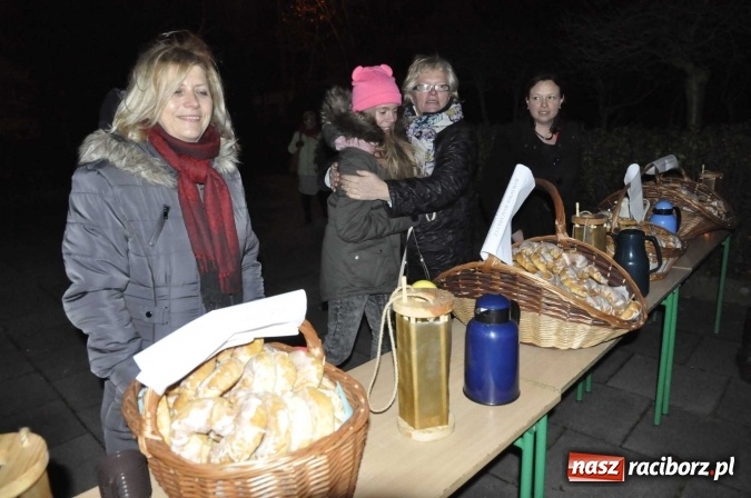 Zdjęcie w galerii na portalu naszraciborz.pl: Od świętego Jana do szkoły, czyli pochód św. Marcina na Ostrogu  wiadomości z regionu
