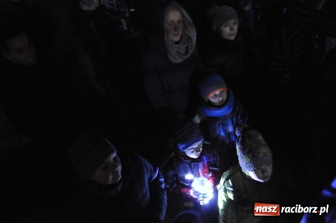 Zdjęcie w galerii na portalu naszraciborz.pl: Od świętego Jana do szkoły, czyli pochód św. Marcina na Ostrogu  wiadomości z regionu