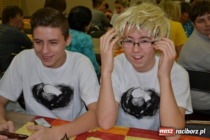 Zdjęcie w galerii na portalu naszraciborz.pl: Święto pieczonego ciasteczka – spotkanie integracyjne dzieci dzieciom wiadomości z regionu