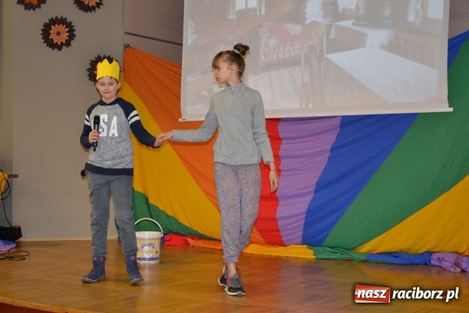 Zdjęcie w galerii na portalu naszraciborz.pl: Święto pieczonego ciasteczka – spotkanie integracyjne dzieci dzieciom wiadomości z regionu