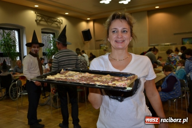 Zdjęcie w galerii na portalu naszraciborz.pl: Święto pieczonego ciasteczka – spotkanie integracyjne dzieci dzieciom wiadomości z regionu