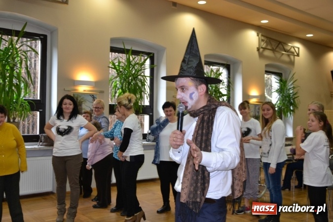 Zdjęcie w galerii na portalu naszraciborz.pl: Święto pieczonego ciasteczka – spotkanie integracyjne dzieci dzieciom wiadomości z regionu