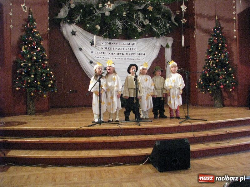 Zdjęcie w galerii na portalu naszraciborz.pl: Kolędowanie w Tworkowie wiadomości z regionu