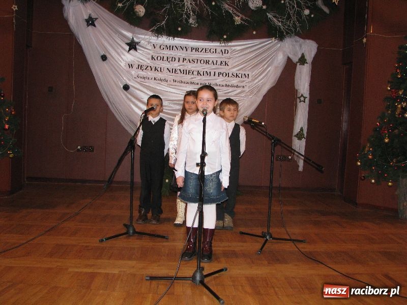 Zdjęcie w galerii na portalu naszraciborz.pl: Kolędowanie w Tworkowie wiadomości z regionu