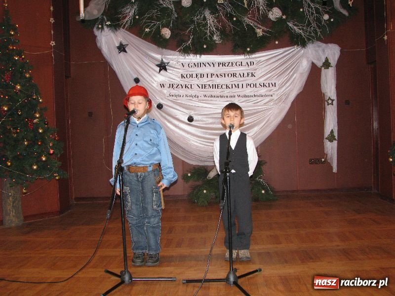 Zdjęcie w galerii na portalu naszraciborz.pl: Kolędowanie w Tworkowie wiadomości z regionu
