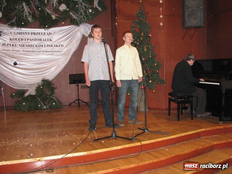 Zdjęcie w galerii na portalu naszraciborz.pl: Kolędowanie w Tworkowie wiadomości z regionu