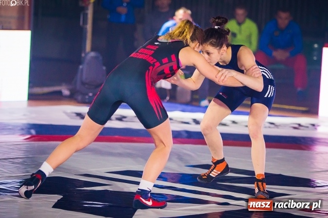 Zdjęcie w galerii na portalu naszraciborz.pl: Krajowa Liga Zapaśnicza: Trzecia wygrana MKZ Unii Racibórz wiadomości z regionu