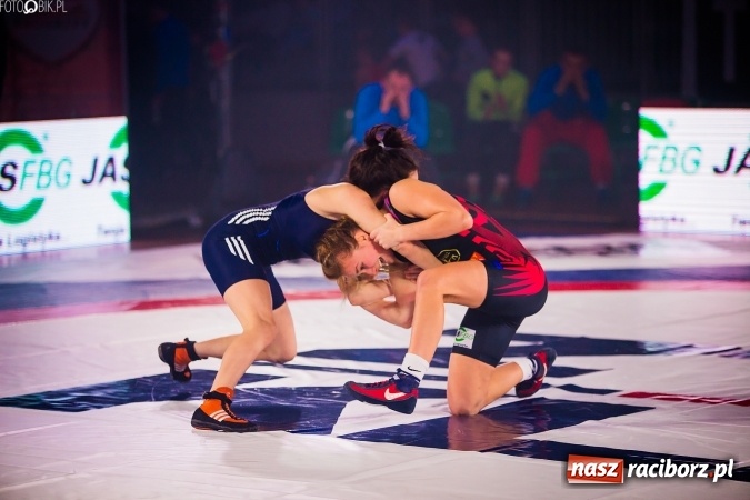 Zdjęcie w galerii na portalu naszraciborz.pl: Krajowa Liga Zapaśnicza: Trzecia wygrana MKZ Unii Racibórz wiadomości z regionu