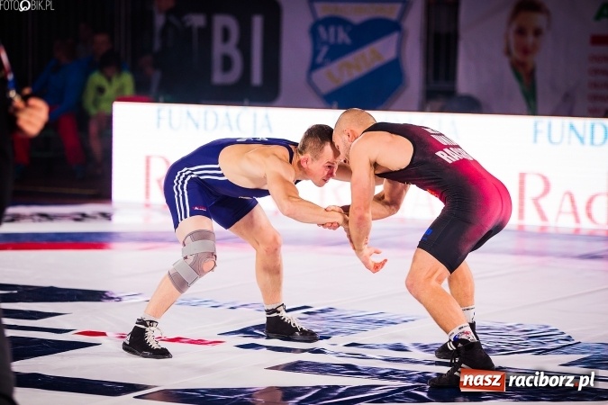Zdjęcie w galerii na portalu naszraciborz.pl: Krajowa Liga Zapaśnicza: Trzecia wygrana MKZ Unii Racibórz wiadomości z regionu