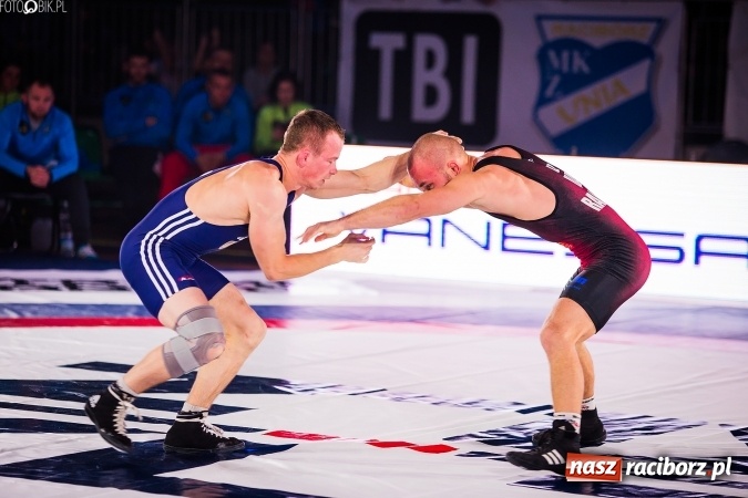 Zdjęcie w galerii na portalu naszraciborz.pl: Krajowa Liga Zapaśnicza: Trzecia wygrana MKZ Unii Racibórz wiadomości z regionu
