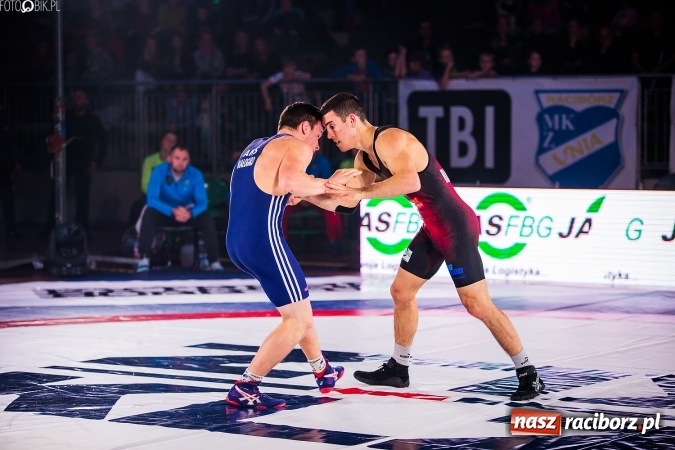 Zdjęcie w galerii na portalu naszraciborz.pl: Krajowa Liga Zapaśnicza: Trzecia wygrana MKZ Unii Racibórz wiadomości z regionu