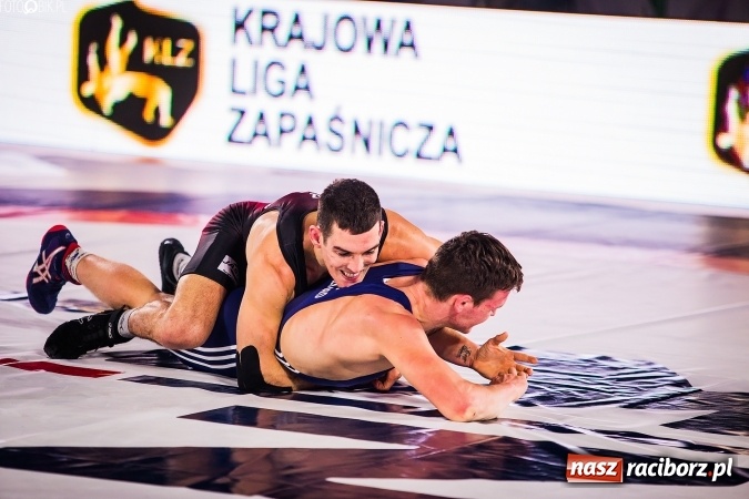 Zdjęcie w galerii na portalu naszraciborz.pl: Krajowa Liga Zapaśnicza: Trzecia wygrana MKZ Unii Racibórz wiadomości z regionu