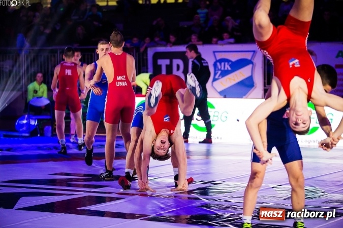 Zdjęcie w galerii na portalu naszraciborz.pl: Krajowa Liga Zapaśnicza: Trzecia wygrana MKZ Unii Racibórz wiadomości z regionu