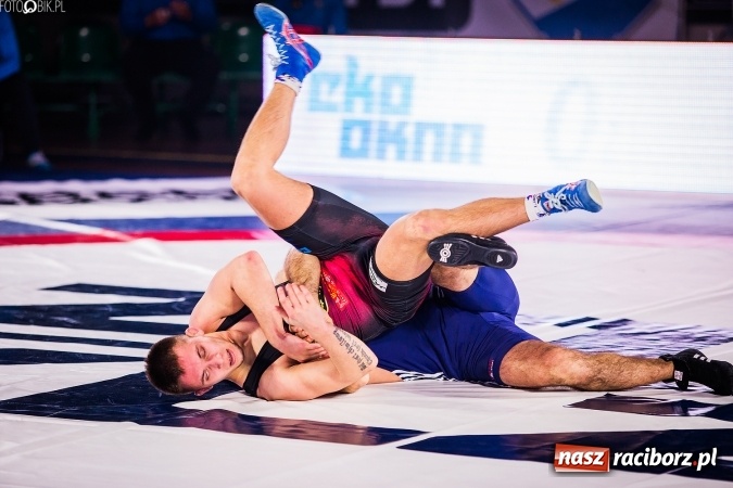 Zdjęcie w galerii na portalu naszraciborz.pl: Krajowa Liga Zapaśnicza: Trzecia wygrana MKZ Unii Racibórz wiadomości z regionu