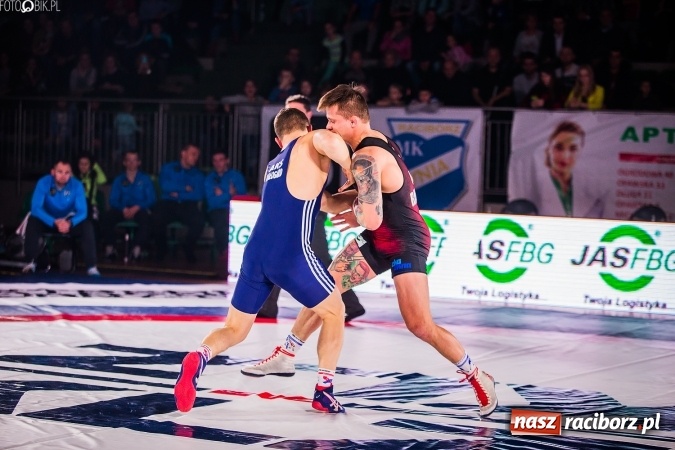 Zdjęcie w galerii na portalu naszraciborz.pl: Krajowa Liga Zapaśnicza: Trzecia wygrana MKZ Unii Racibórz wiadomości z regionu