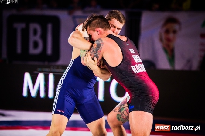 Zdjęcie w galerii na portalu naszraciborz.pl: Krajowa Liga Zapaśnicza: Trzecia wygrana MKZ Unii Racibórz wiadomości z regionu