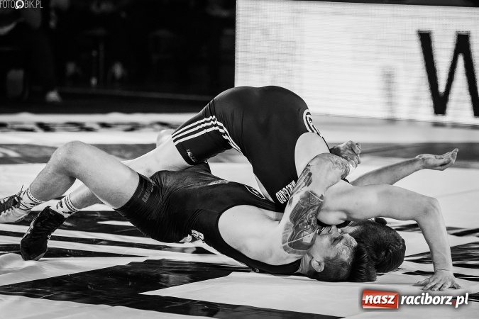 Zdjęcie w galerii na portalu naszraciborz.pl: Krajowa Liga Zapaśnicza: Trzecia wygrana MKZ Unii Racibórz wiadomości z regionu