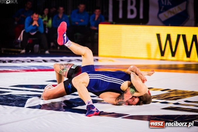 Zdjęcie w galerii na portalu naszraciborz.pl: Krajowa Liga Zapaśnicza: Trzecia wygrana MKZ Unii Racibórz wiadomości z regionu