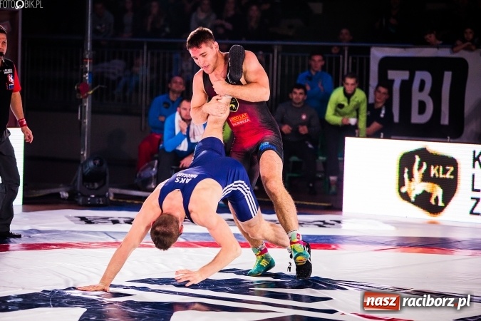 Zdjęcie w galerii na portalu naszraciborz.pl: Krajowa Liga Zapaśnicza: Trzecia wygrana MKZ Unii Racibórz wiadomości z regionu