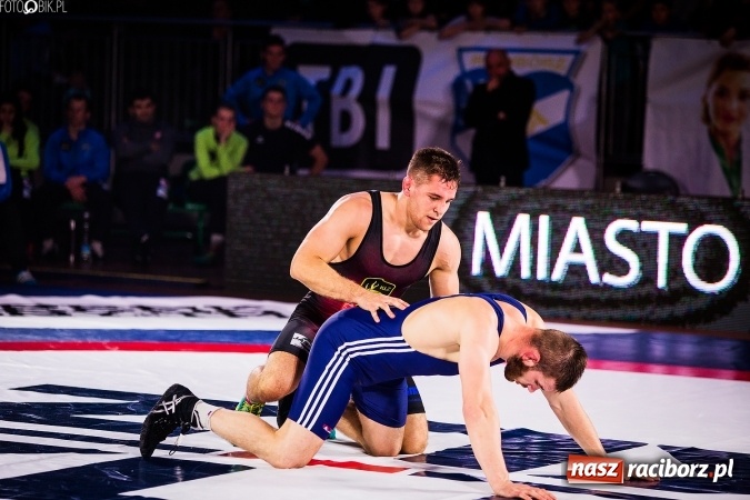 Zdjęcie w galerii na portalu naszraciborz.pl: Krajowa Liga Zapaśnicza: Trzecia wygrana MKZ Unii Racibórz wiadomości z regionu