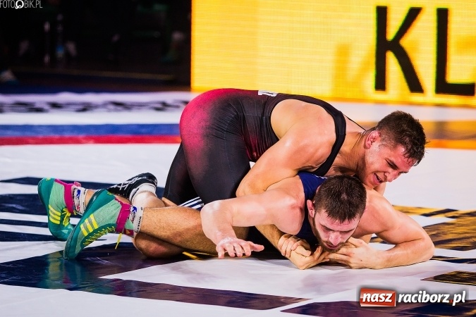 Zdjęcie w galerii na portalu naszraciborz.pl: Krajowa Liga Zapaśnicza: Trzecia wygrana MKZ Unii Racibórz wiadomości z regionu