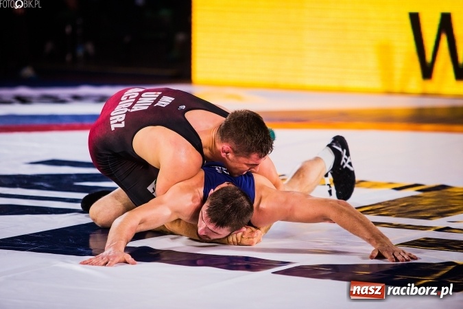 Zdjęcie w galerii na portalu naszraciborz.pl: Krajowa Liga Zapaśnicza: Trzecia wygrana MKZ Unii Racibórz wiadomości z regionu