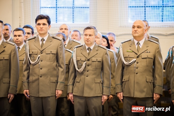 Zdjęcie w galerii na portalu naszraciborz.pl: Awanse, odznaczenia i medale, czyli Święto Niepodległości w Śląskim Oddziale Straży Granicznej  wiadomości z regionu