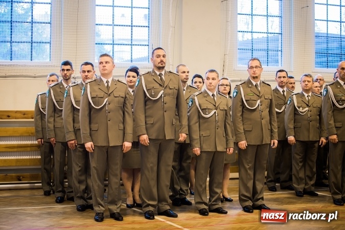 Zdjęcie w galerii na portalu naszraciborz.pl: Awanse, odznaczenia i medale, czyli Święto Niepodległości w Śląskim Oddziale Straży Granicznej  wiadomości z regionu