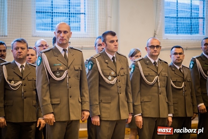 Zdjęcie w galerii na portalu naszraciborz.pl: Awanse, odznaczenia i medale, czyli Święto Niepodległości w Śląskim Oddziale Straży Granicznej  wiadomości z regionu