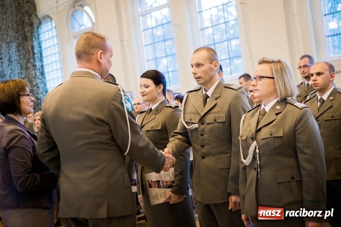 Zdjęcie w galerii na portalu naszraciborz.pl: Awanse, odznaczenia i medale, czyli Święto Niepodległości w Śląskim Oddziale Straży Granicznej  wiadomości z regionu