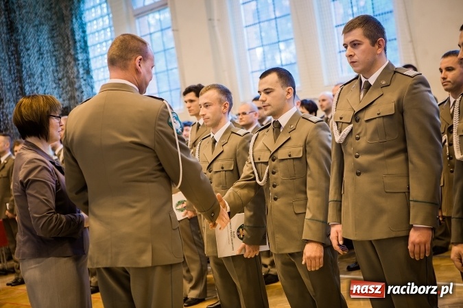 Zdjęcie w galerii na portalu naszraciborz.pl: Awanse, odznaczenia i medale, czyli Święto Niepodległości w Śląskim Oddziale Straży Granicznej  wiadomości z regionu