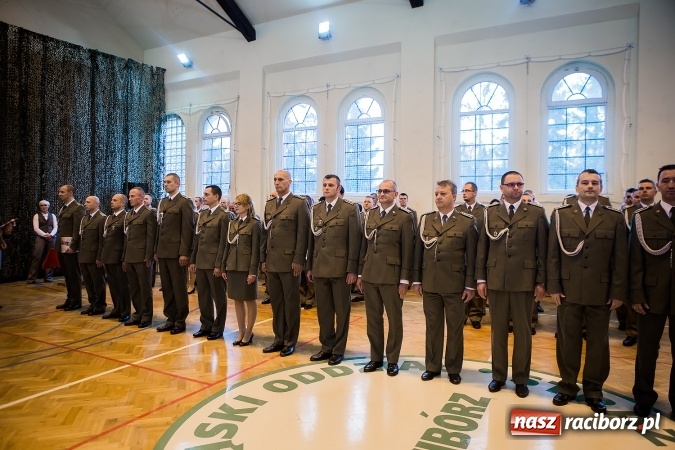 Zdjęcie w galerii na portalu naszraciborz.pl: Awanse, odznaczenia i medale, czyli Święto Niepodległości w Śląskim Oddziale Straży Granicznej  wiadomości z regionu