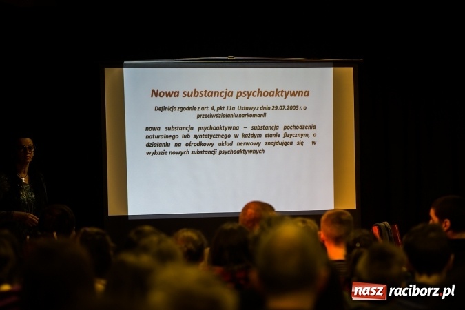 Zdjęcie w galerii na portalu naszraciborz.pl: W Raciborskim Centrum Kultury podsumowano akcję STOP przemocy i dopalaczom wiadomości z regionu