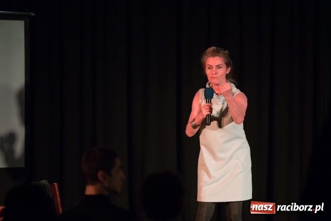 Zdjęcie w galerii na portalu naszraciborz.pl: W Raciborskim Centrum Kultury podsumowano akcję STOP przemocy i dopalaczom wiadomości z regionu