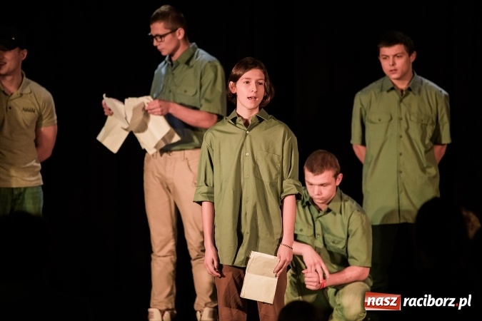 Zdjęcie w galerii na portalu naszraciborz.pl: W Raciborskim Centrum Kultury podsumowano akcję STOP przemocy i dopalaczom wiadomości z regionu