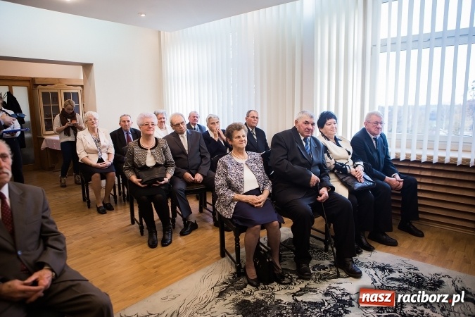 Zdjęcie w galerii na portalu naszraciborz.pl: Złote gody w Pietrowicach Wielkich - dziewięć par świętowało jubileusz 50-lecia pożycia małżeńskiego wiadomości z regionu