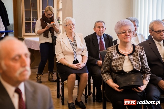 Zdjęcie w galerii na portalu naszraciborz.pl: Złote gody w Pietrowicach Wielkich - dziewięć par świętowało jubileusz 50-lecia pożycia małżeńskiego wiadomości z regionu