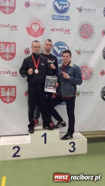 Zdjęcie w galerii na portalu naszraciborz.pl: Podopieczni Tomasza Jabłonki zdobyli dwa złote medale w Krakowie wiadomości z regionu