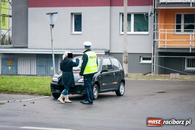 Zdjęcie w galerii na portalu naszraciborz.pl: Zderzenie skutera z fiatem przy Słowackiego wiadomości z regionu