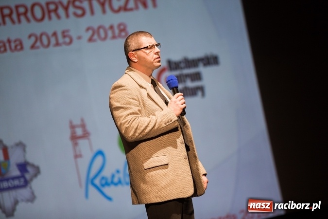 Zdjęcie w galerii na portalu naszraciborz.pl: Szkolenie antyterrorystyczne w Raciborskim Centrum Kultury wiadomości z regionu