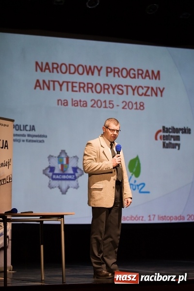 Zdjęcie w galerii na portalu naszraciborz.pl: Szkolenie antyterrorystyczne w Raciborskim Centrum Kultury wiadomości z regionu