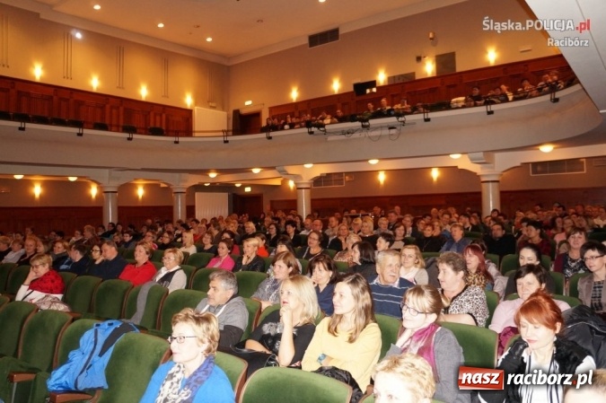 Zdjęcie w galerii na portalu naszraciborz.pl: Szkolenie antyterrorystyczne w Raciborskim Centrum Kultury wiadomości z regionu