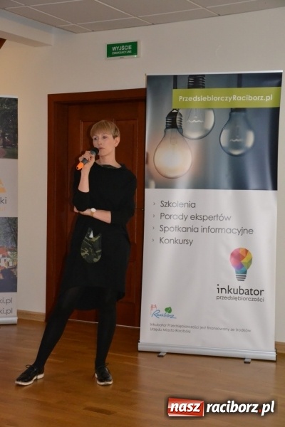 Zdjęcie w galerii na portalu naszraciborz.pl: Jak założyć działalność gospodarczą w miejscu zamieszkania? Ostatni dzień Światowego Tygodnia Przedsiębiorczości na raciborskim zamku  wiadomości z regionu