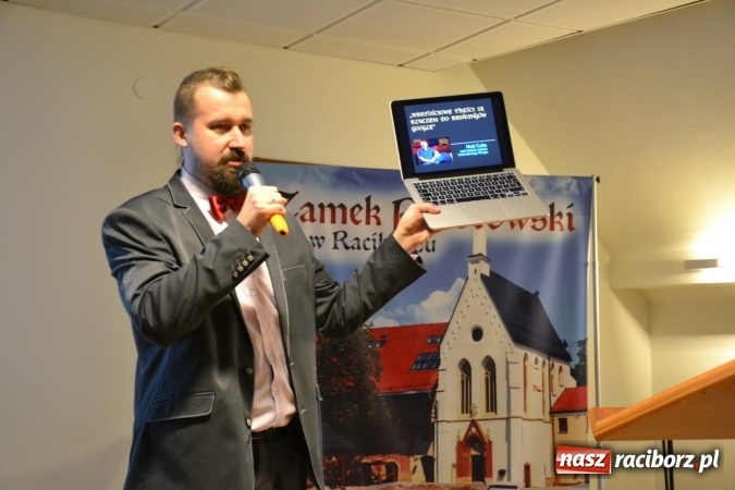 Zdjęcie w galerii na portalu naszraciborz.pl: Jak założyć działalność gospodarczą w miejscu zamieszkania? Ostatni dzień Światowego Tygodnia Przedsiębiorczości na raciborskim zamku  wiadomości z regionu